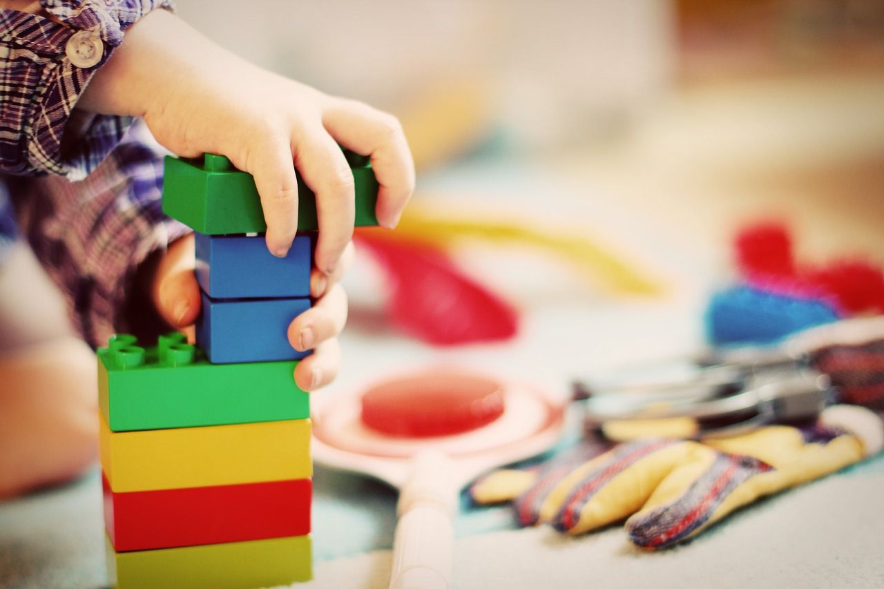 Jakie zabawki dostarczą dziecku radości?